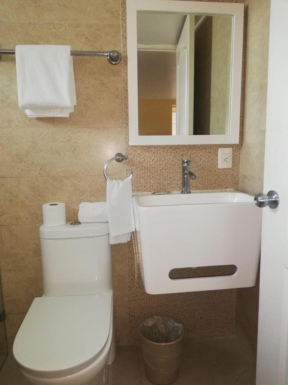 Hotel Torre Esmeralda Chilpancingo de los Bravos Eksteriør bilde